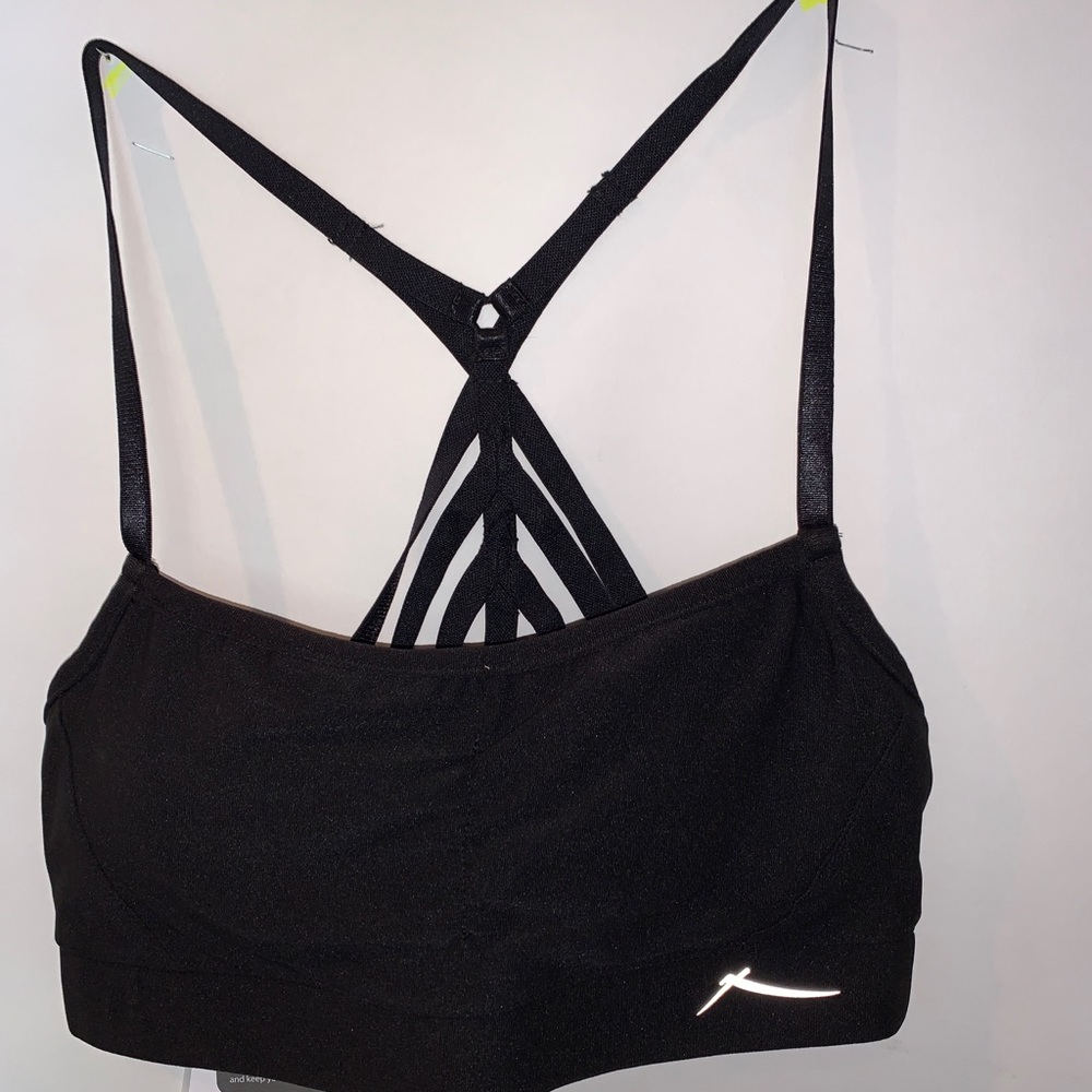 Sports workout bra